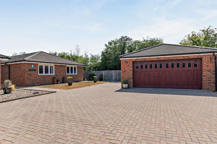 Images for Orchard Close, Langley