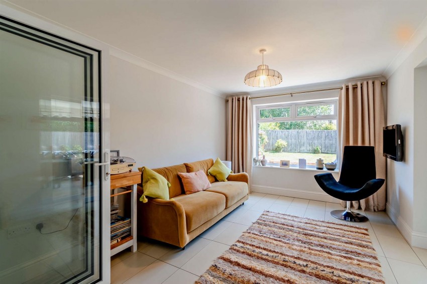Images for Orchard Close, Langley