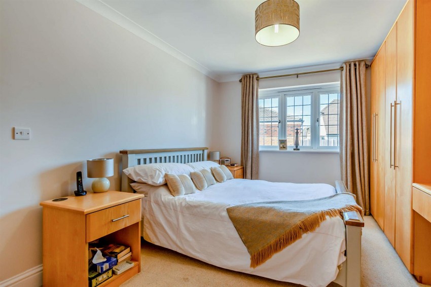 Images for Orchard Close, Langley