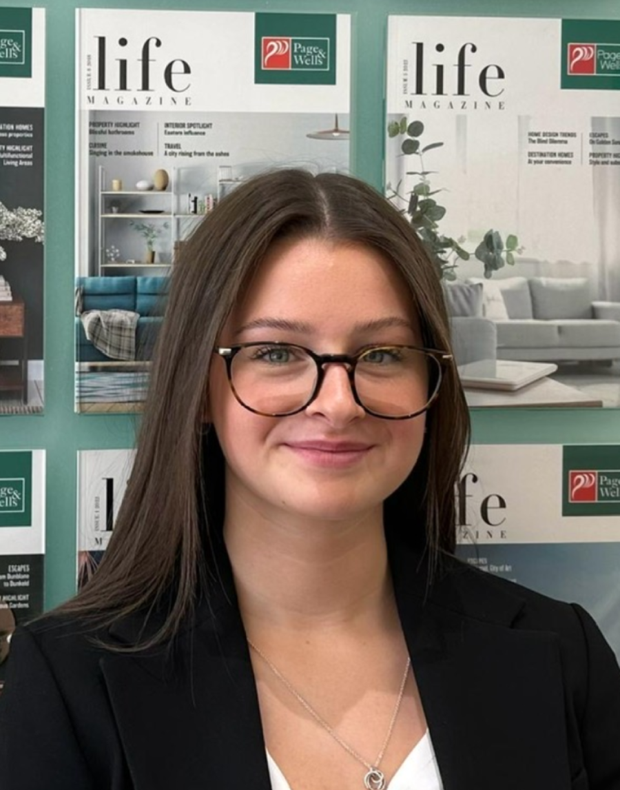 Isabelle  Stockwell, Sales Negotiator